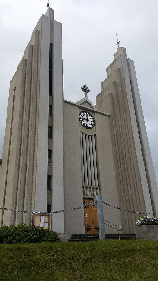 Akureyrarkirkja front facade with basalt-style stair