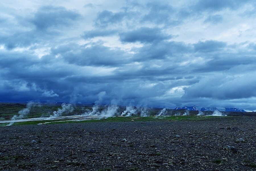 The bathing pool at Hveravellir surrounded by steaming geothermal vents