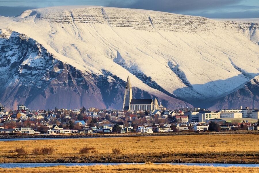 Reykjavik downtown panorama with Hallgrimskirkja church and colourful rooftops