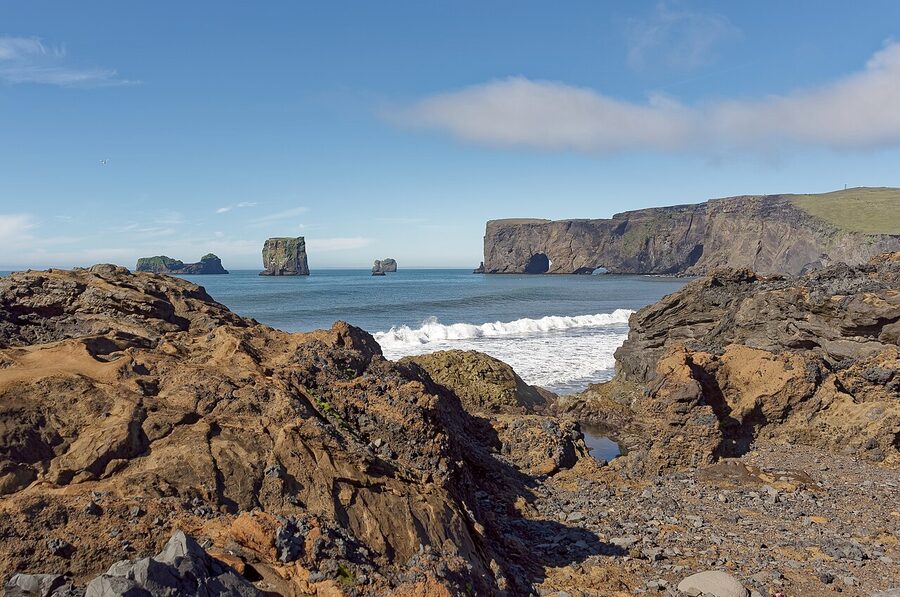Dyrholaey peninsula viewpoint