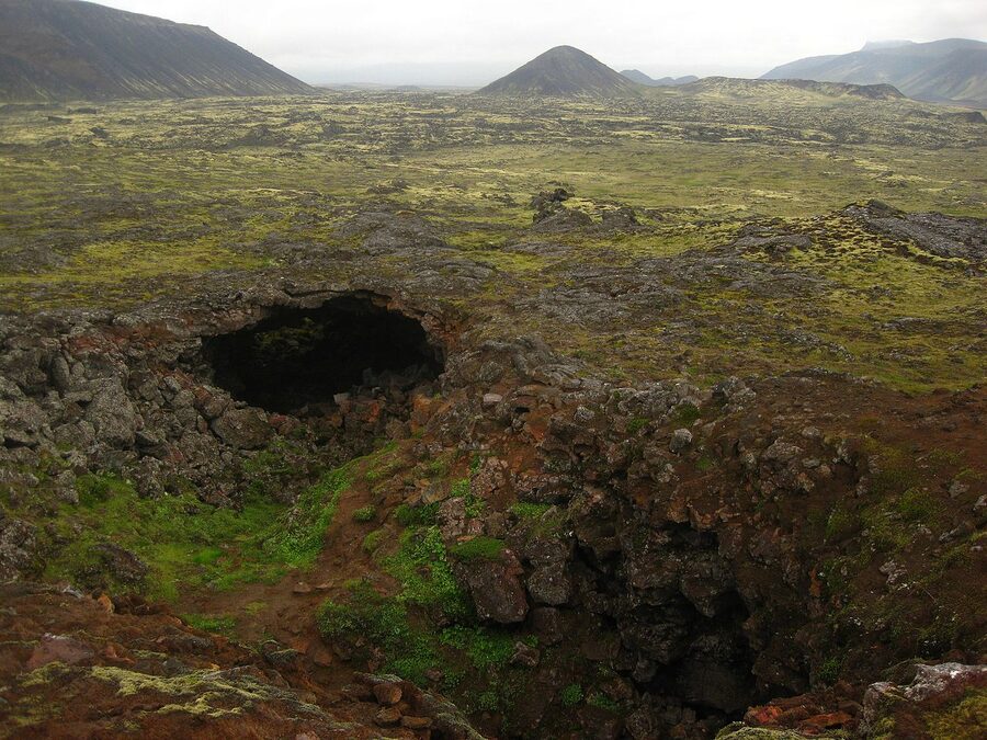 Thrihnukagigur volcano surface Iceland