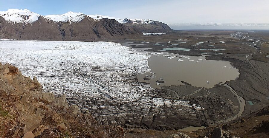 Skaftafellsjökull panorama in Vatnajokull National Park Iceland
