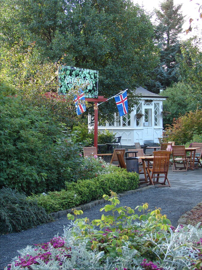 Café Flóra in the Botanical Garden Reykjavik