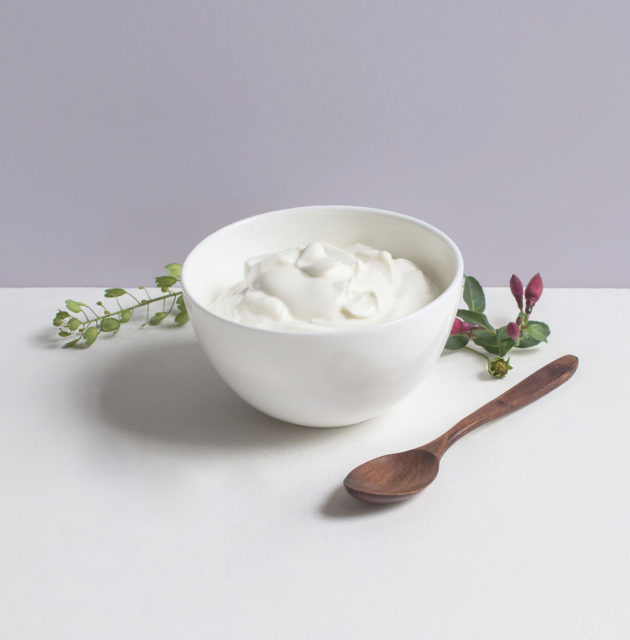 A bowl of Icelandic skyr ready to eat