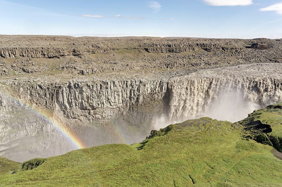 Dettifoss waterfall and Jökulsárgljúfur canyon, Iceland