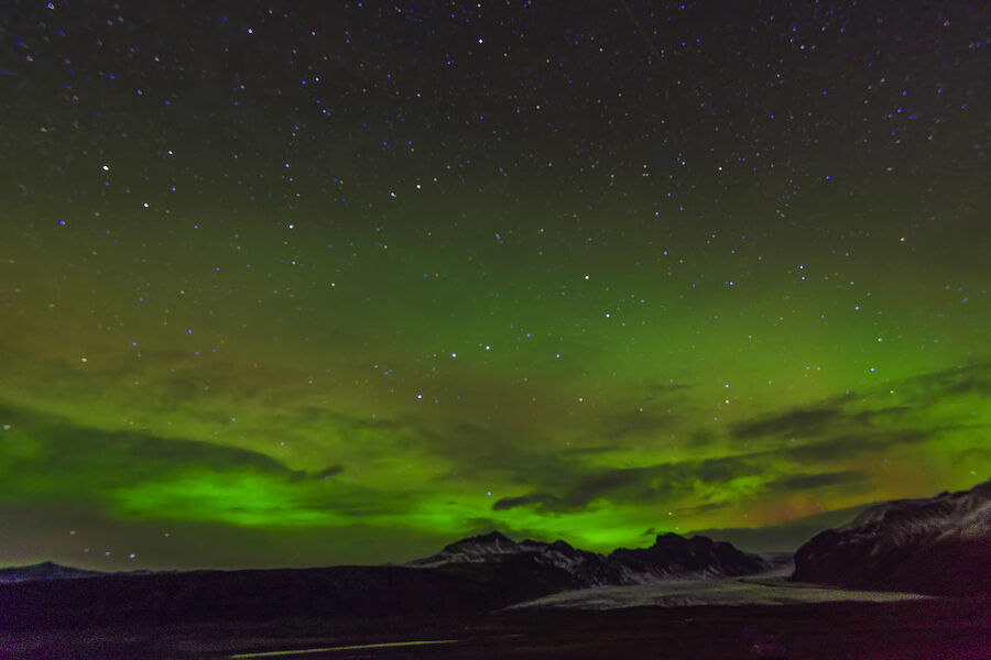 Aurora borealis arcing across the Iceland sky in November 2013