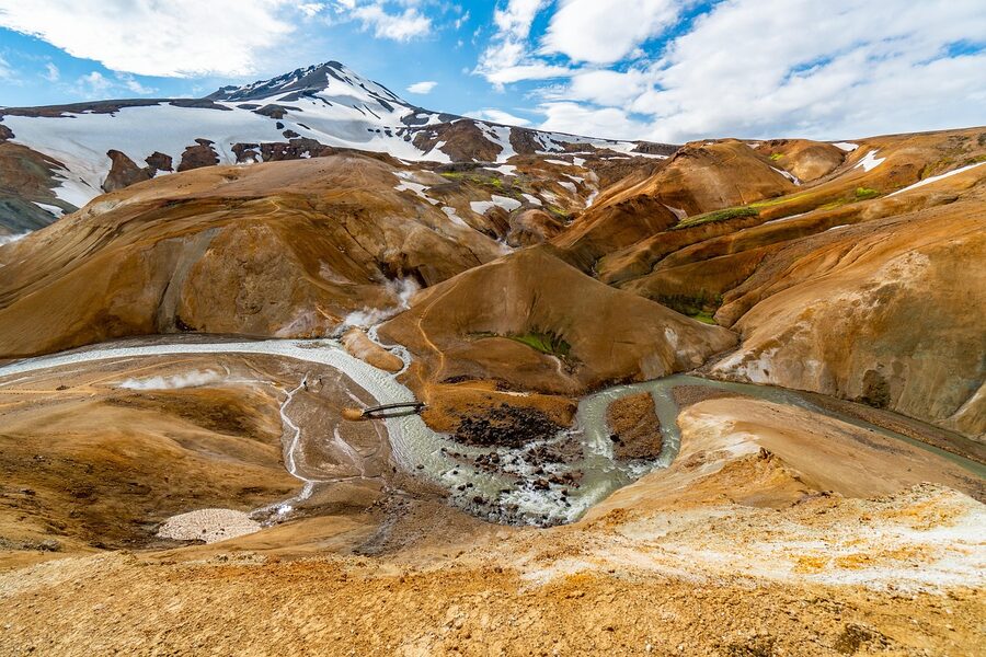 Sulphur-streaked rhyolite mountain in Landmannalaugar