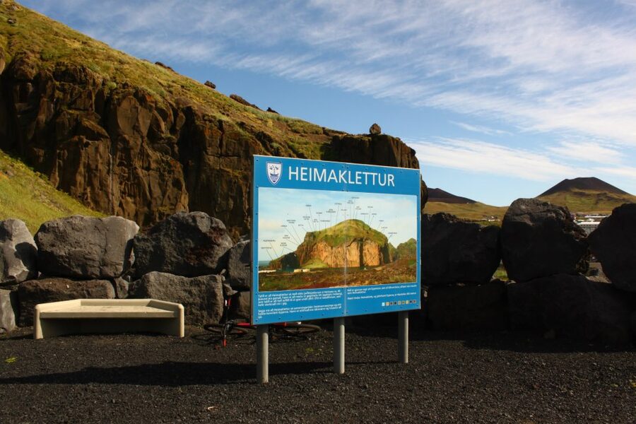 Trailhead sign at Heimaklettur, Vestmannaeyjar