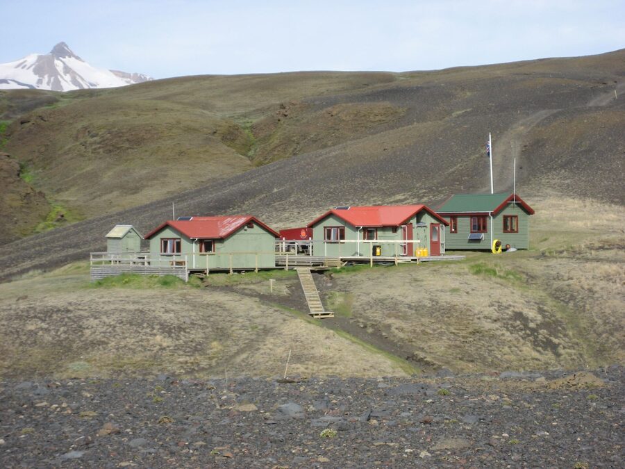 Emstrur Botnar mountain hut on Laugavegur trail