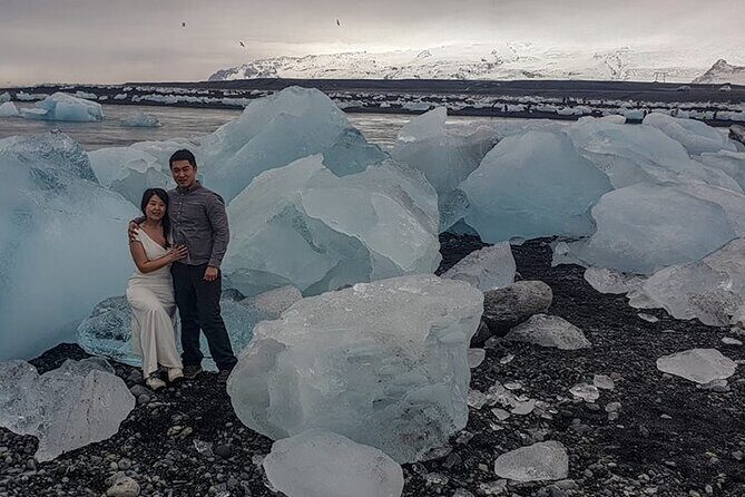 2-Day Blue Ice Cave, Glacier Lagoon and South Coast - Small Group - Hotel, breakfast, and the “not rushing” value of an overnight