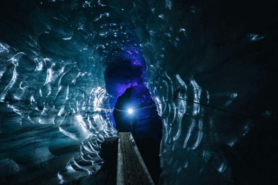 2 Day Iceland Winter Tour to South Coast - Price and value: what $660 buys you in Iceland winter