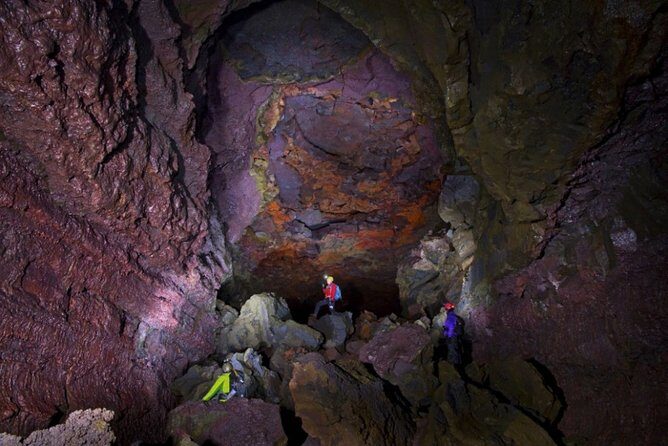 2-Day West | Lava Cave, Snæfellsnes & Silver Circle - Small Group - Two days on the West Coast: why the overnight matters