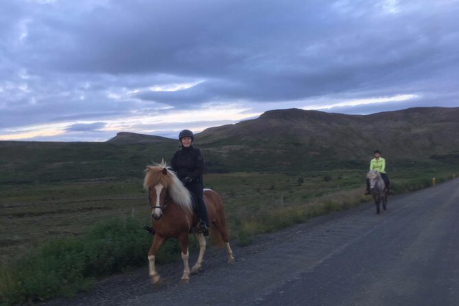 2 hours Private Horse Riding to Lake Hafravatn, Reykjavík - Mos - Getting There from Reykjavík: Bus 15 to Akrar 1