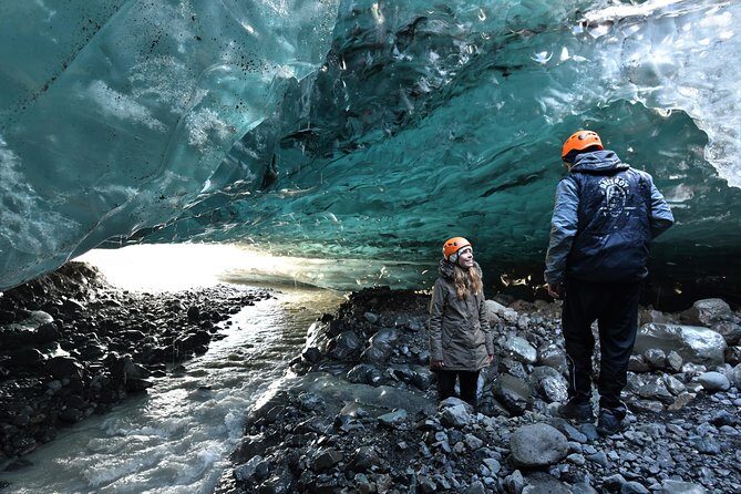 4 Day Blue Ice Cave, South Coast, Golden Circle, Snæfellsnes & Northern Lights - Why This 4-Day Winter Route Actually Makes Sense