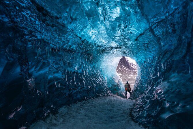4 Day Northern Lights Adventure - Ice Caves & 4x4 Super Jeeps - Day 4 glacier ice walk at Sólheimajökull plus the South Coast waterfall finale
