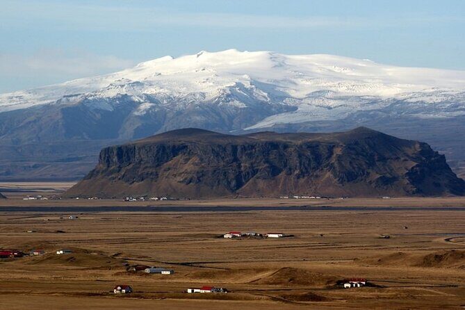 5-Days Land of Northern Lights Tour from Reykjavík - Arrival and morning rhythm: Flybus Plus and the 9:00 start