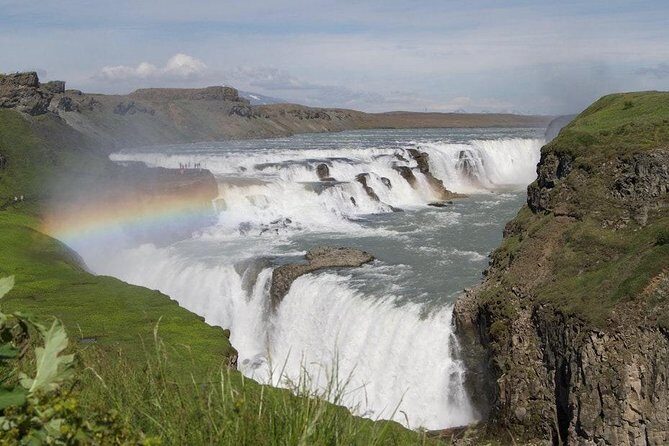 7 Day Around Iceland Tour- PRIVATE TOUR - Skaftafell, Fjaðrárgljúfur, and the iceberg lagoons near Vatnajökull