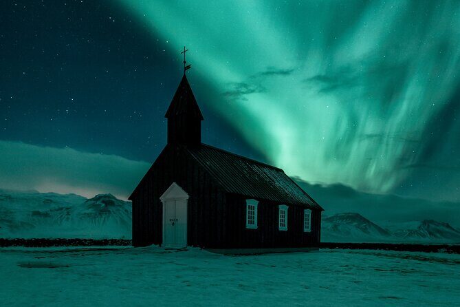 7-Day Self-Drive Private Tour Northern Lights Adventure - Iceland South & West - A private campervan week with built-in rhythm