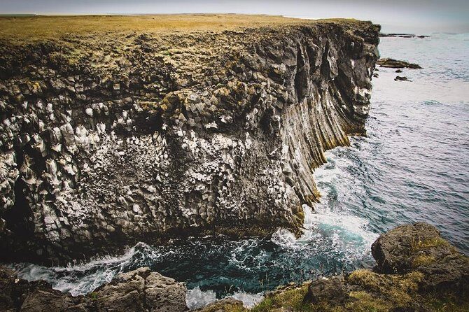 8-Day Summer Ring Route of Iceland with Snaefellsnes Peninsula - Day 3: Skaftafell glacier hike and the iceberg machine—Jökulsárlón