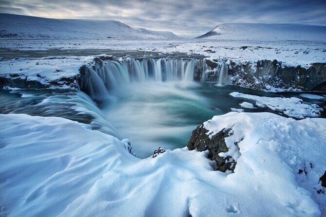8 Day Winter Circle Tour, Ring Route of Iceland with Snæfellsnes Peninsula - Day 1: Thingvellir, Geysir, Gullfoss, then a darker-sky evening in Hvolsvollur