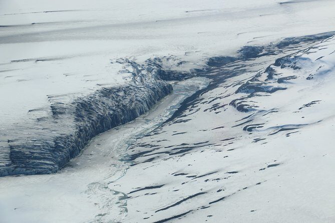 Airplane Flight over Vatnajökull Volcanic Eruption Sites - Atlantsflug in the Real World: How the Single Flight Segment Feels