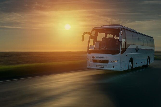 Airport Express Shared Arrival Transfer from Keflavik Airport to Reykjavik Hotels - The Coach Ride: Comfort, Timing, and WiFi in a Short Window