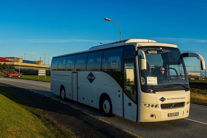 Airport Express Shared Departure Transfer from Reykjavik Hotels to Keflavik Airport - Luggage rules: what fits, what might not, and how to pack smart