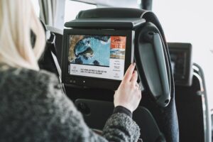 Airport Transfer in Iceland from Keflavik Airport to Reykjavik City With Hotel Drop Off - The Two-Bus Route via Skógarhlíđ 10 and SmartBus Hotel Drop-Off