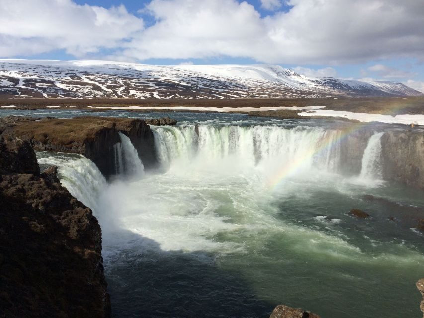 Akureyri Port: Lake Mývatn & Goðafoss Waterfall Day Trip - Optional Mývatn Nature Baths Soak: Hot Water at the End of the Day