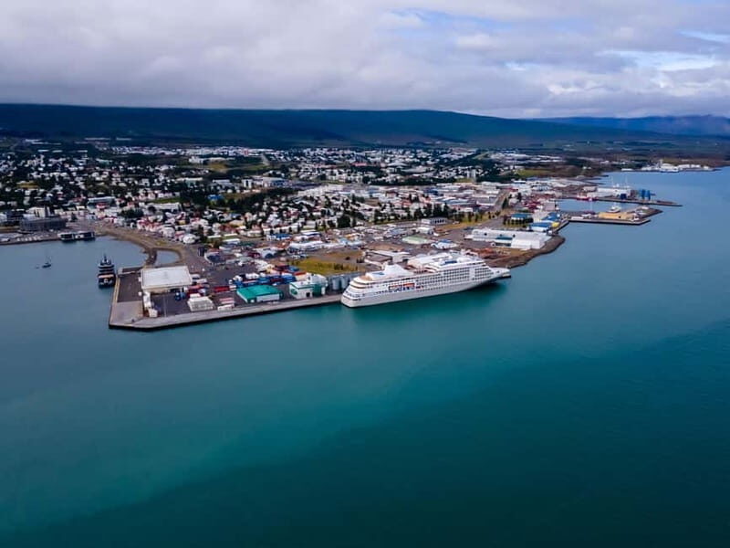Akureyri: Whale Watching Shore Excursions - Special Tours Akureyri Meeting Point: Fast Start, Clear Expectations