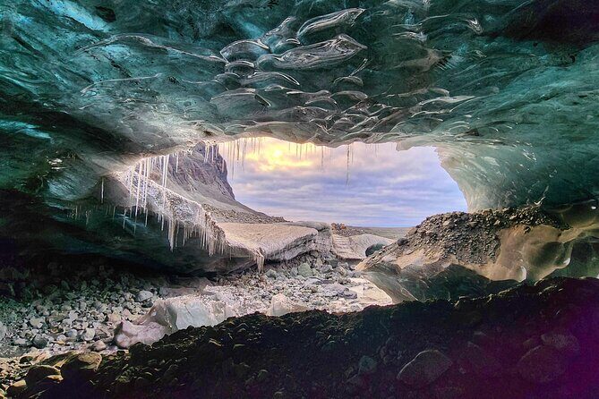 Blue Ice Cave Exploration from Jökulsárlón (Small Group Tour) - Guide-led storytelling: safety, humor, and photo help