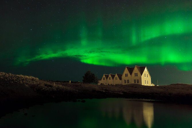 Blue Lagoon and Northern Lights Tour Including Admission