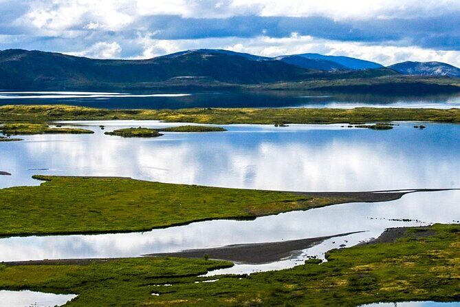 Classic Golden Circle & Kerið Small-Group Tour from Reykjavík - Extra Stops and the Lunch Timing Reality