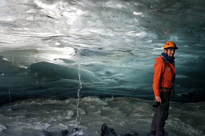 Crystal Ice Cave Adventure - Choosing the right ice cave: why the drive time can change