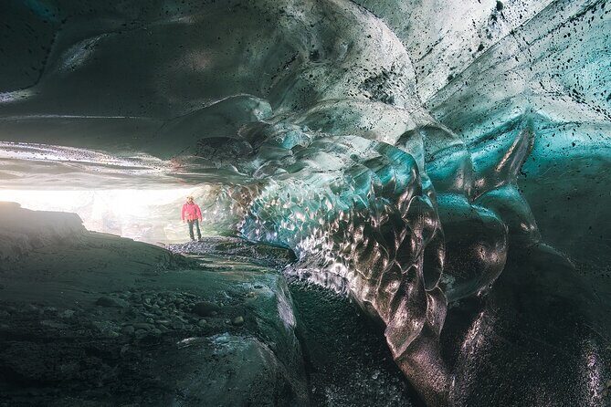 Crystal Treasures of Vatnajökull: Ice Cave Adventure - Getting to Skaftafell Base Camp and the Glacier Without Chaos