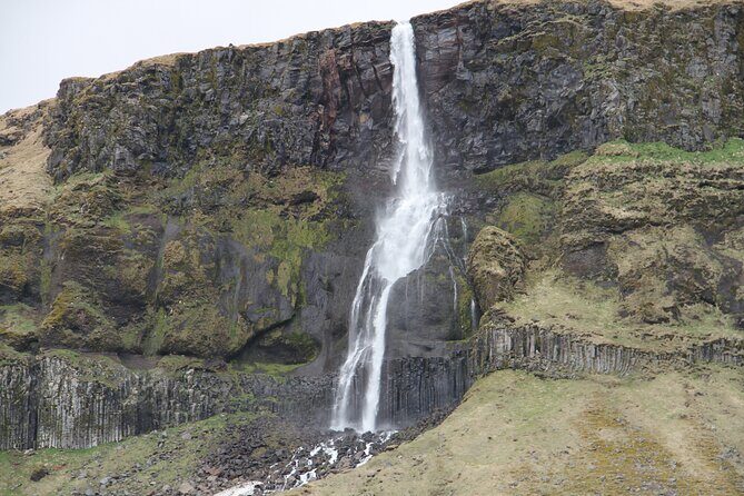 Day Trip to Snæfellsness Peninsula from Reykjavik - Kirkjufell and its waterfalls: the icon stop for sunny days