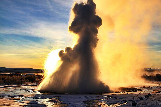 Day Trip to the Golden Circle and Hot spring Geyser by 4WD Jeep from Reykjavik - Timing, Weather, and What to Pack for a 10:00 Start