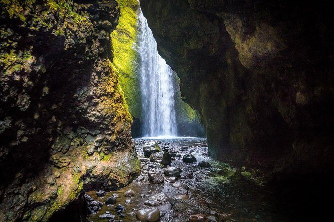 Day Trip to the Hidden Valley of Thor Thorsmork from Reykjavik - Stop 2: Eyjafjallajökull area and the Gígjökull ice edge