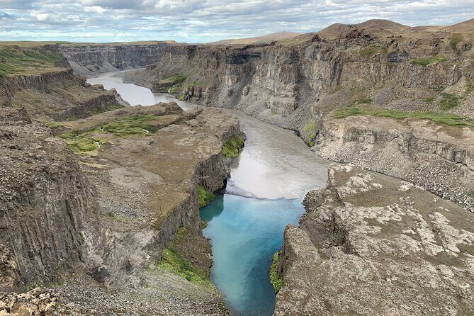 Diamond Circle Day Tour from Akureyri - Lake Mývatn photo stop: quick, scenic, and easy to overlook