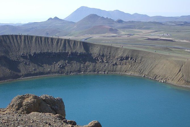 Diamond Circle, Waterfalls and Amazing Landscapes from Akureyri - From Akureyri to Godafoss: The Morning Jumpstarts the Wow