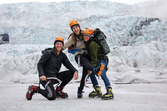 Early Bird Ice Cave with 3 Professional Photos - Effort level, weather dependence, and who this tour is for