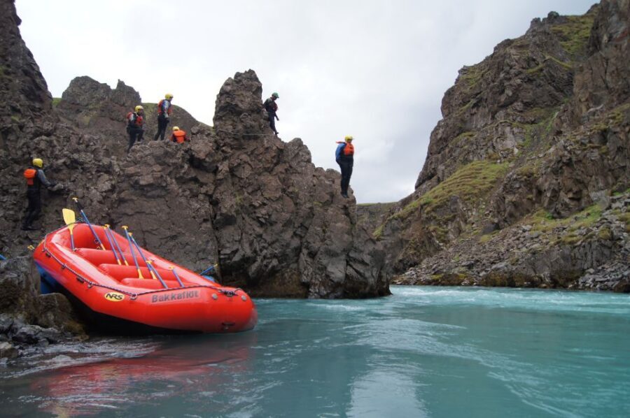 East Glacial River Extreme Rafting - First Gear Up at the Boathouse in Bakkaflöt