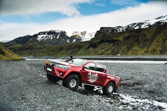 Eyjafjallajokull and Thorsmork Experience - Stop 2: Stakkholtsgjá—100 meters down, and it narrows fast