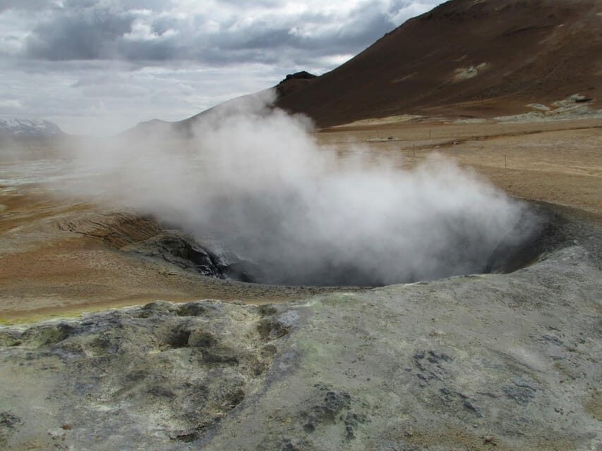 From Akureyri: Diamond Circle Tour with Waterfalls - Should you book the Diamond Circle from Akureyri?