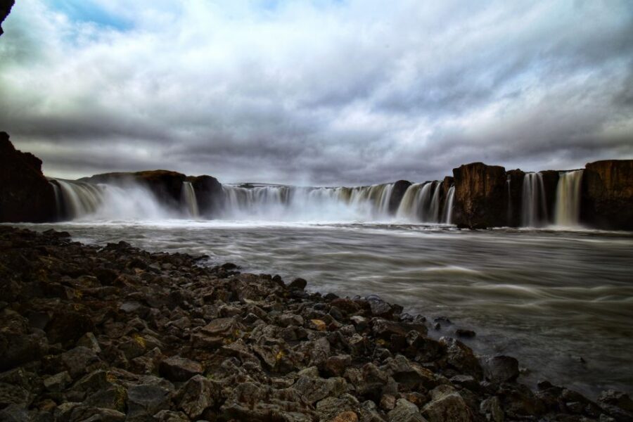 From Akureyri: Godafoss Waterfall Guided Trip with Transfers - The 3-Hour Format: A Quick Hit With Real Time at the Falls