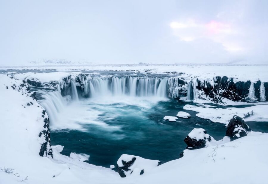 From Akureyri: Goðafoss Waterfall Winter Tour - The 3-hour winter rhythm from Akureyri