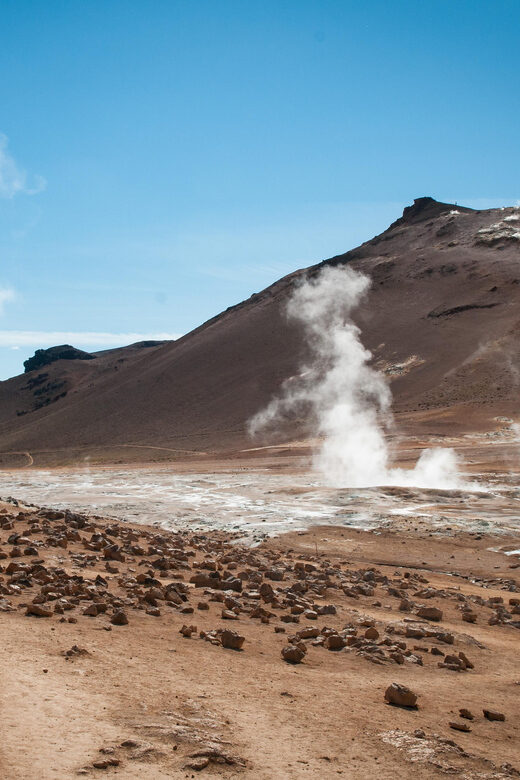 From Akureyri: Mývatn Lake & Goðafoss CruiseShip tour +Lunch - Price and value: what $135 buys you (and what it doesn’t)