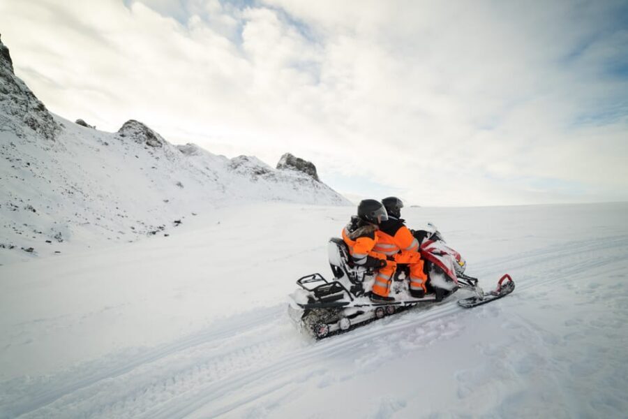 From Geysir: Snowmobile Adventure on Langjökull Glacier - The safety briefing: 15 minutes that makes the rest feel easier