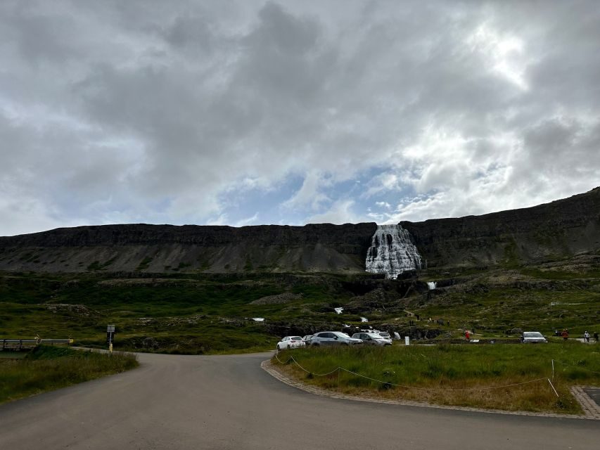 From Isafjordur: Dynjandi Waterfall Guided Day Trip by Bus - From Isafjordur cruise dock to the falls: modern coach, real-time guidance