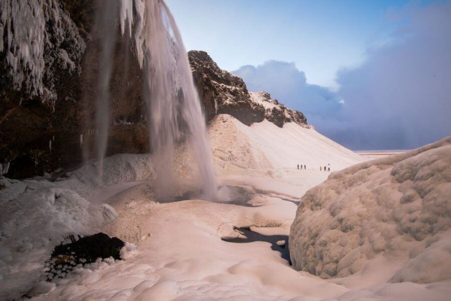 From Reykjavik: 3-Day South Coast Winter Tour with Ice Cave - Two-night setup: hot tubs in the countryside and an aurora-leaning remote overnight